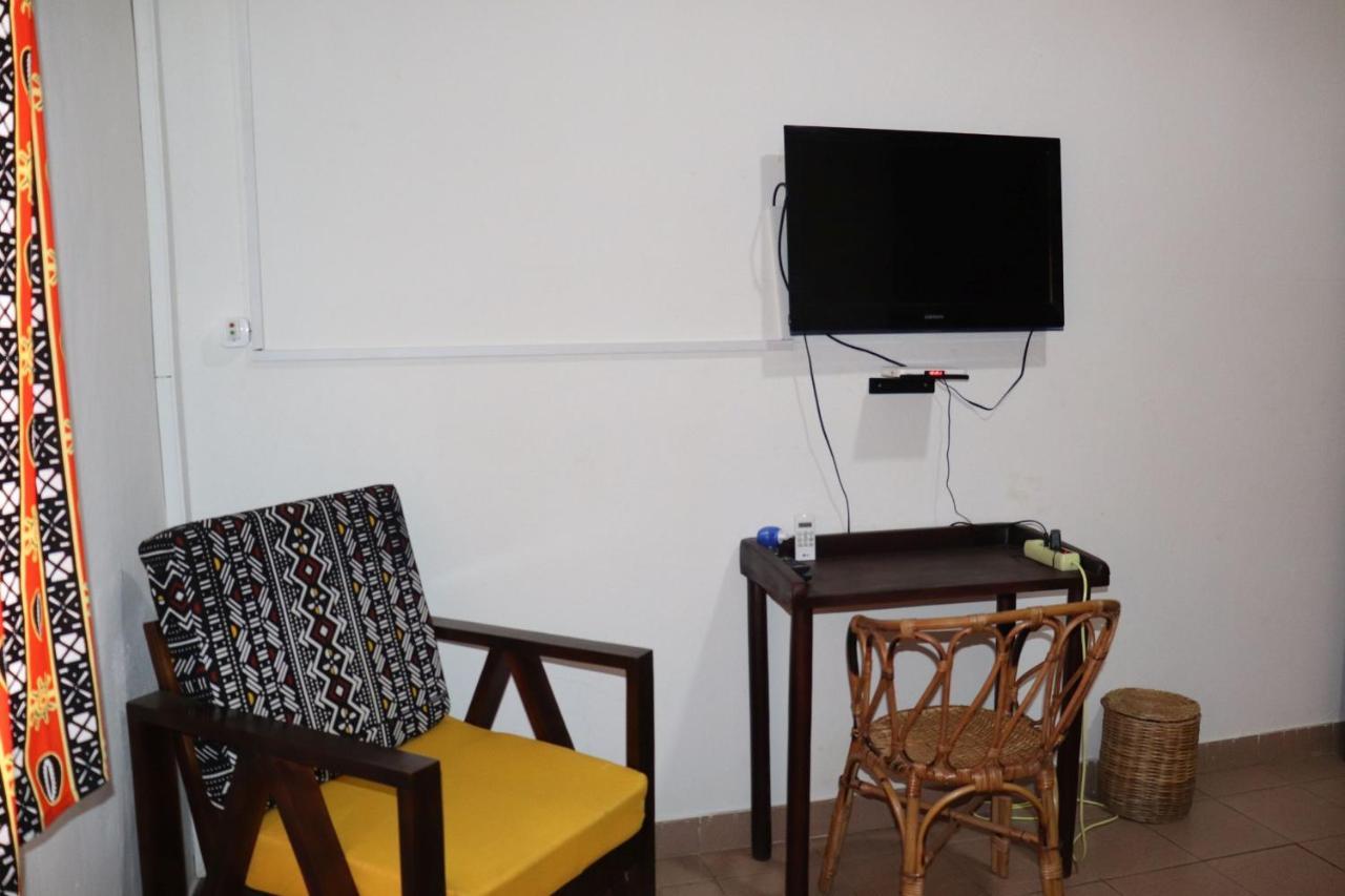 Fiiaa Hotel Yaoundé Buitenkant foto
