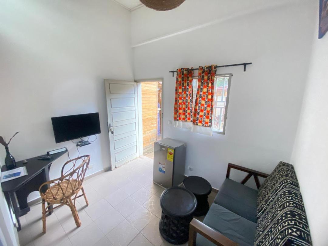 Fiiaa Hotel Yaoundé Buitenkant foto