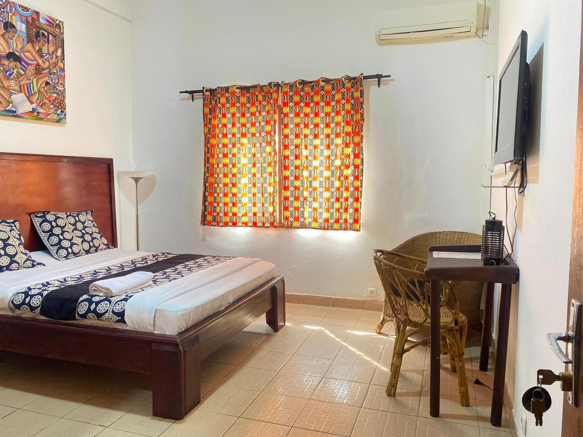 Fiiaa Hotel Yaoundé Buitenkant foto